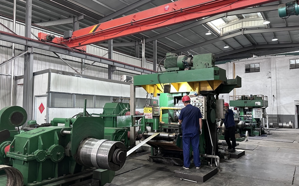 Danyang Kaixin Alloy Material Co., Ltd. linea di produzione del fabbricante